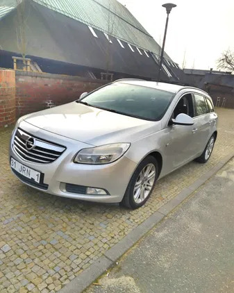 śląskie Opel Insignia cena 16700 przebieg: 186000, rok produkcji 2009 z Tychy